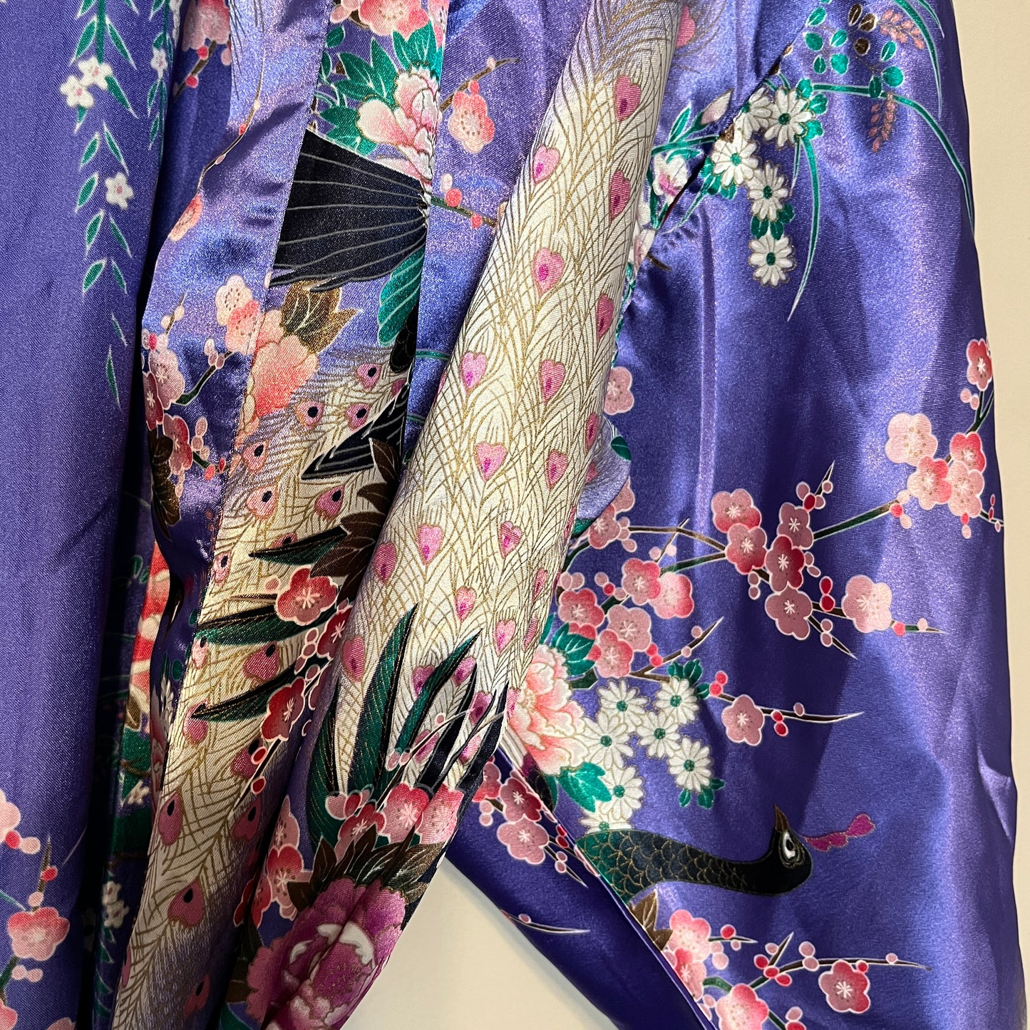 Beautiful Vintage Purple Cotton Kimono Floral All Over Print Japan 50 Authentic