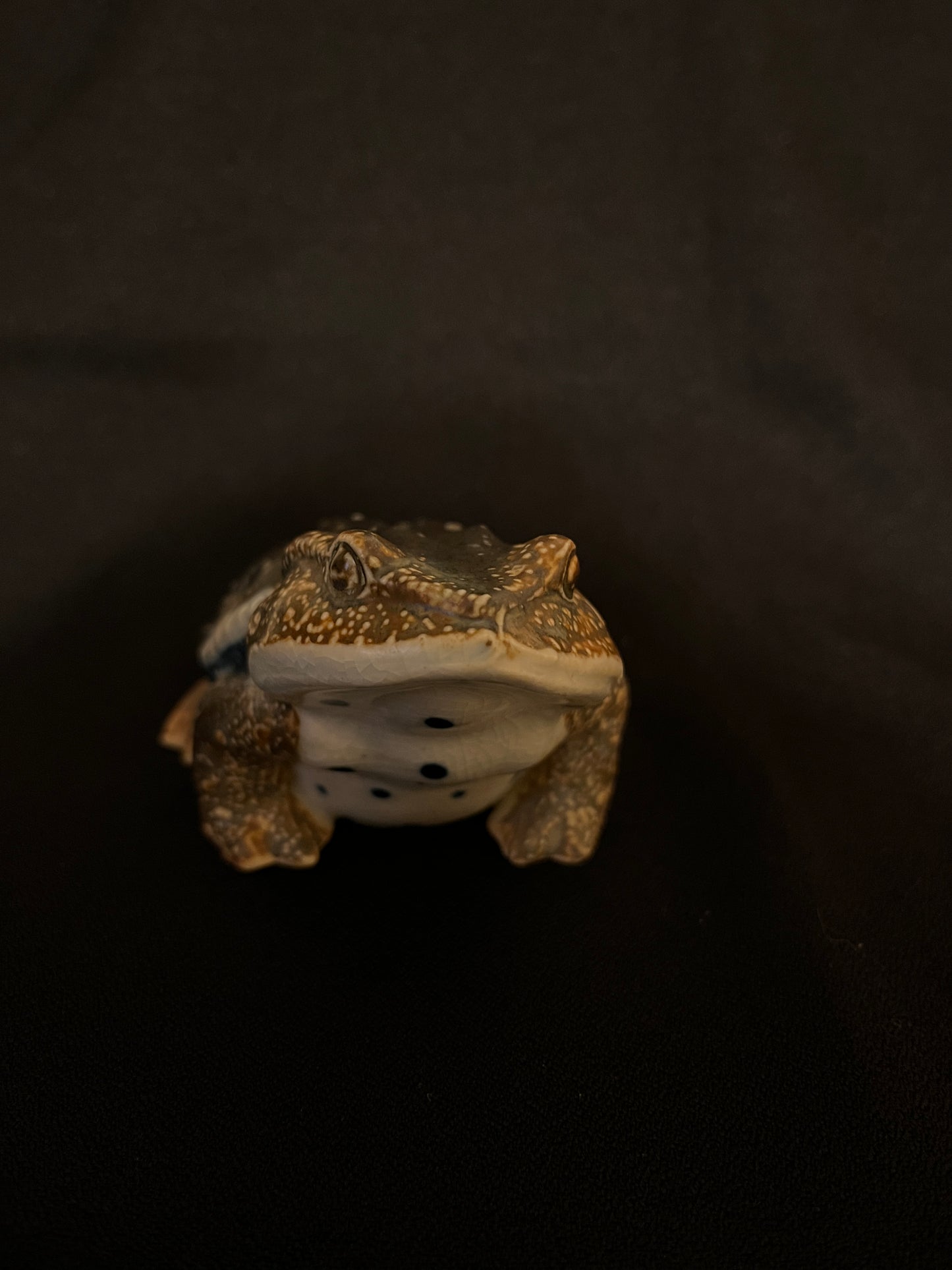 Vintage 1960s porcelain Hirado Toad | Made in Japan