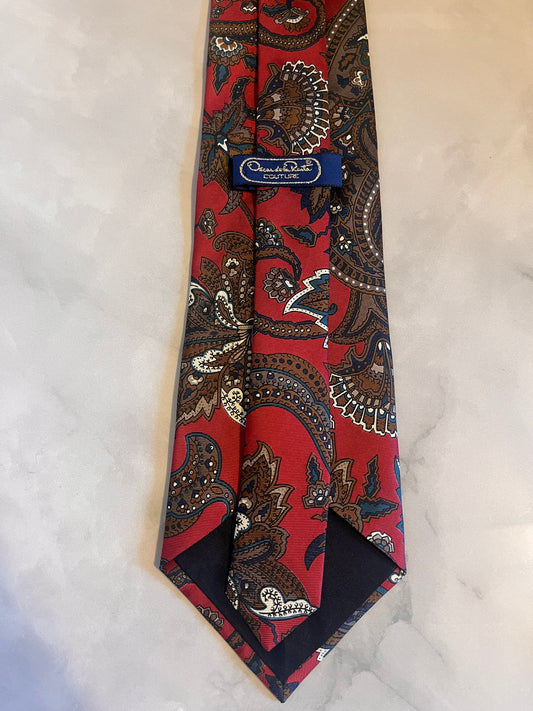 Vintage Oscar de la Renta Couture Paisley Tie 100% Silk Red Multicolored