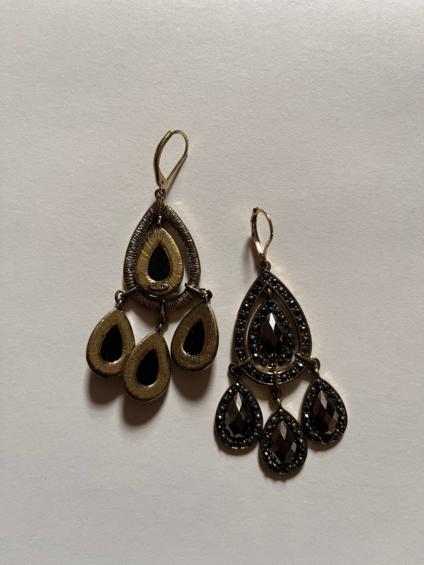 Vintage Nancy & Rise NY Black Stones and Bronze Tones Earrings